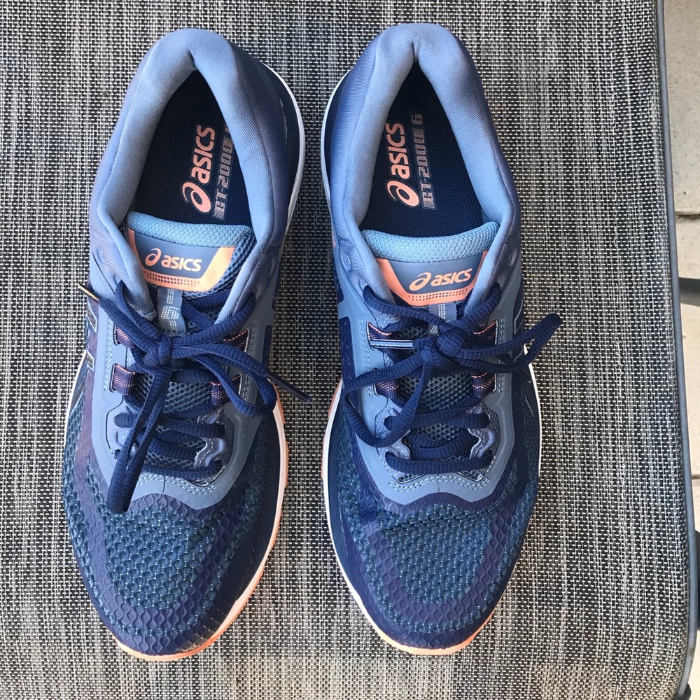ASICS GT-2000 6